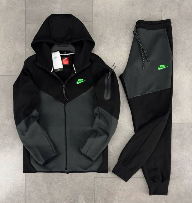 Trening Nike Tech Fleece