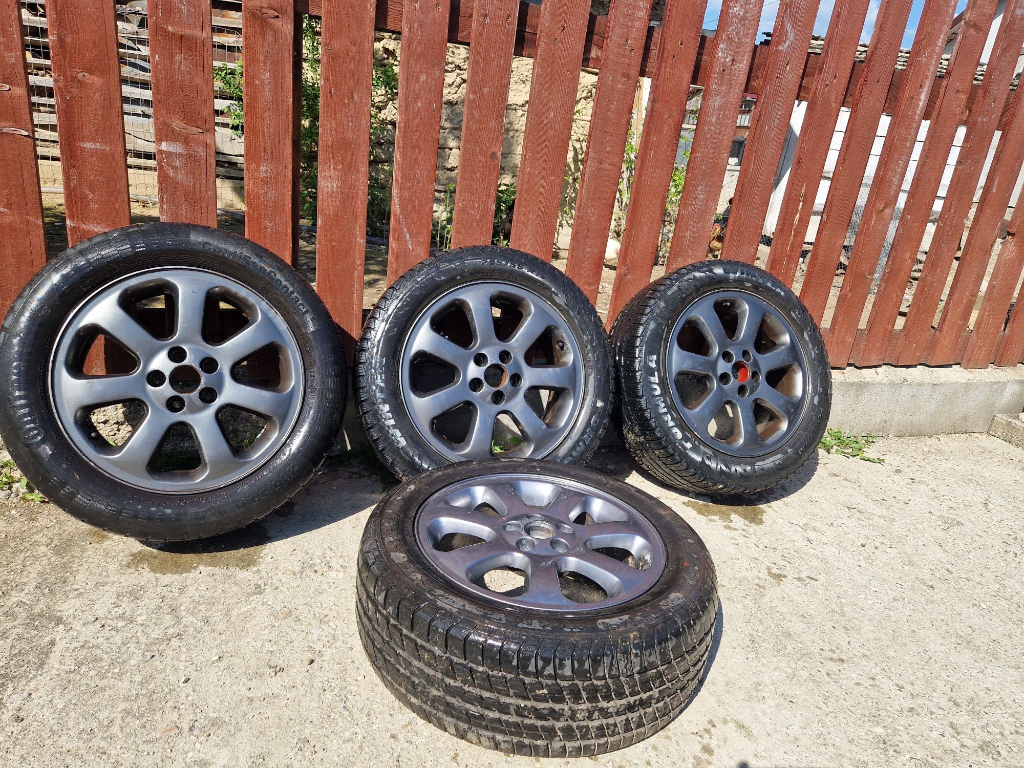 Genți golf 4.  205 55 16