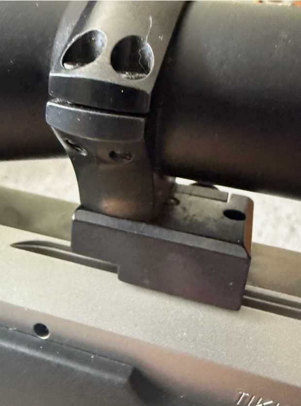 Luneta Leupold VX-R 3 - 9 x50 cu inele si baze pentru Tikka