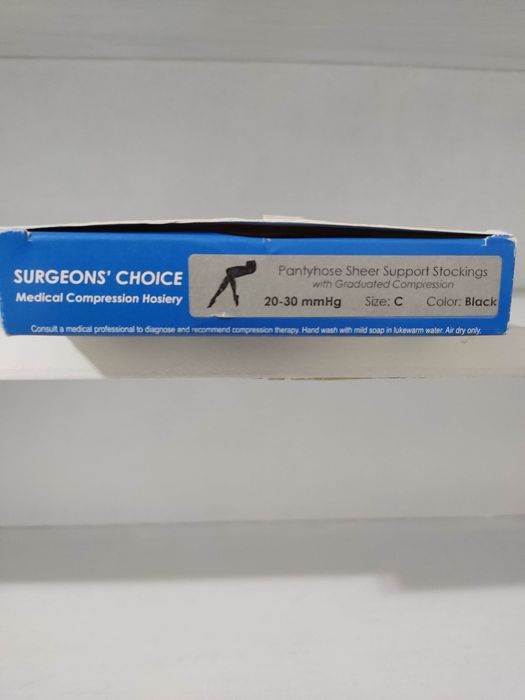 Медицински компресивен чорапогащник за оперирани и разширени вени