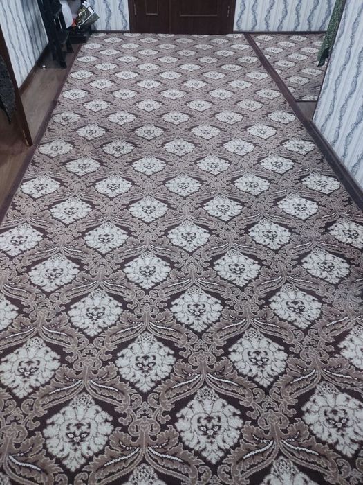 Продам ковёр 3 кусок