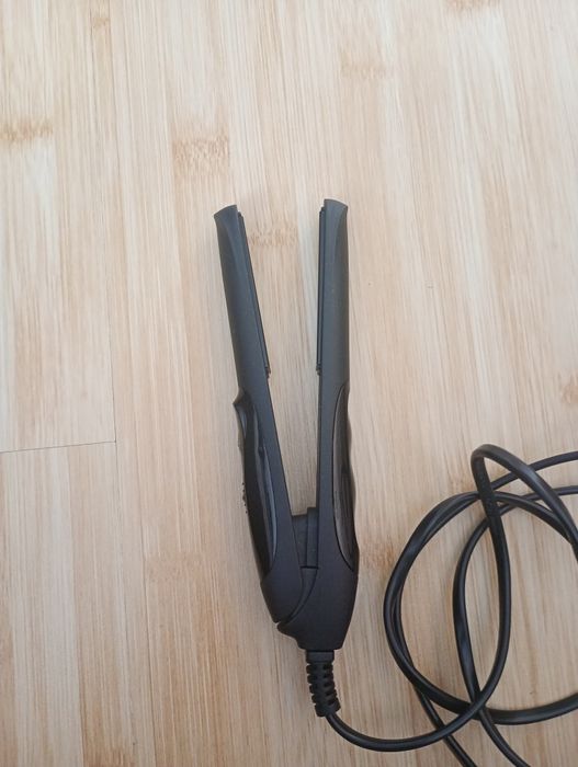 Mini placa de întins părul