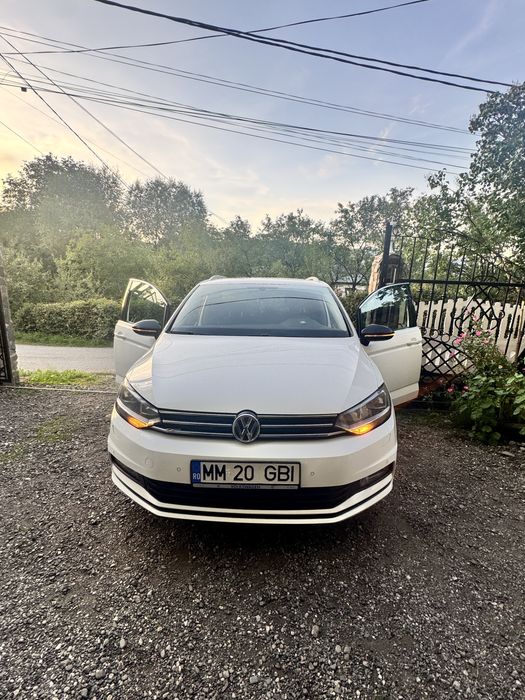 Volkswagen Touran 2.0 TDI R Line