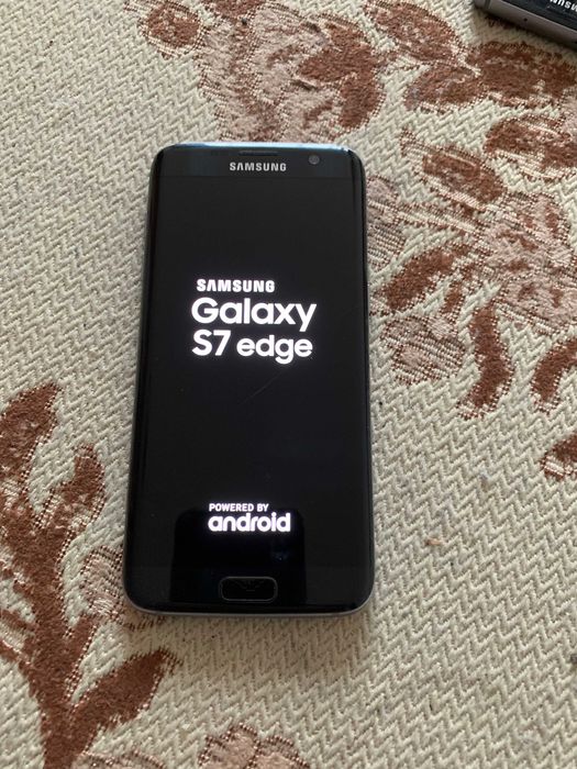 samaung s7 edge punct pe display 130 lei