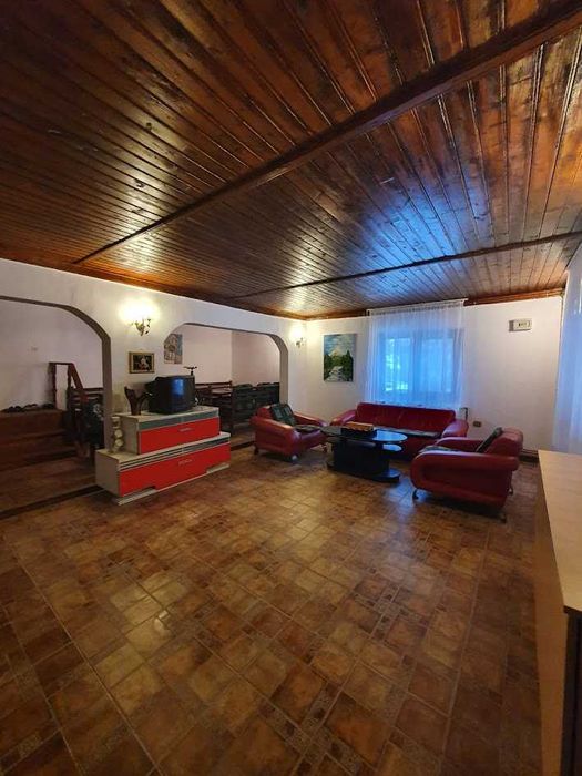 Vand casa de vacanta in Valea Doftanei , teren, vila, Paltinu, natura