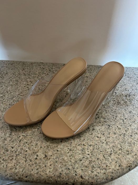 Дамски чехли на ток