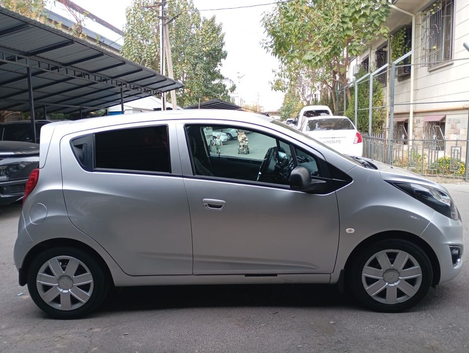 Спарк сотилади 2015 газ балон бор холати уртача куриб кеин гаплашвурам