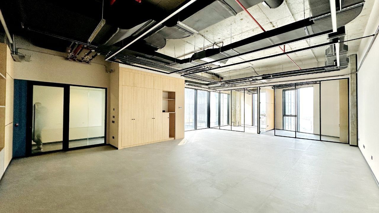 Сдается офис премиум класса 117м² Trilliant. 11 этаж