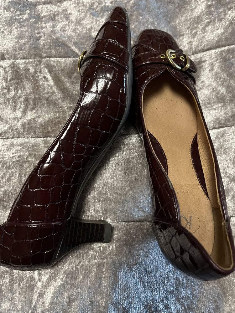 Дамски обувки на марката “Clarks”