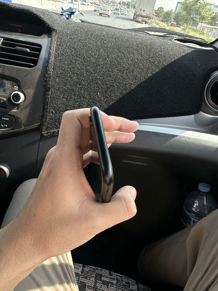 Iphone Xr 128 Gb holati ideal