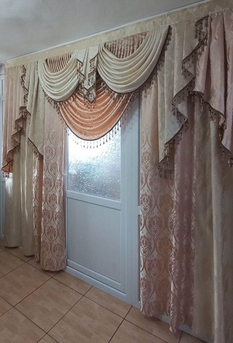 Draperii cu volane