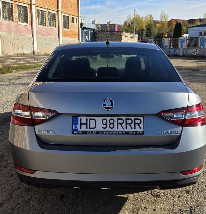 Skoda Superb 2.0  TDI DSG