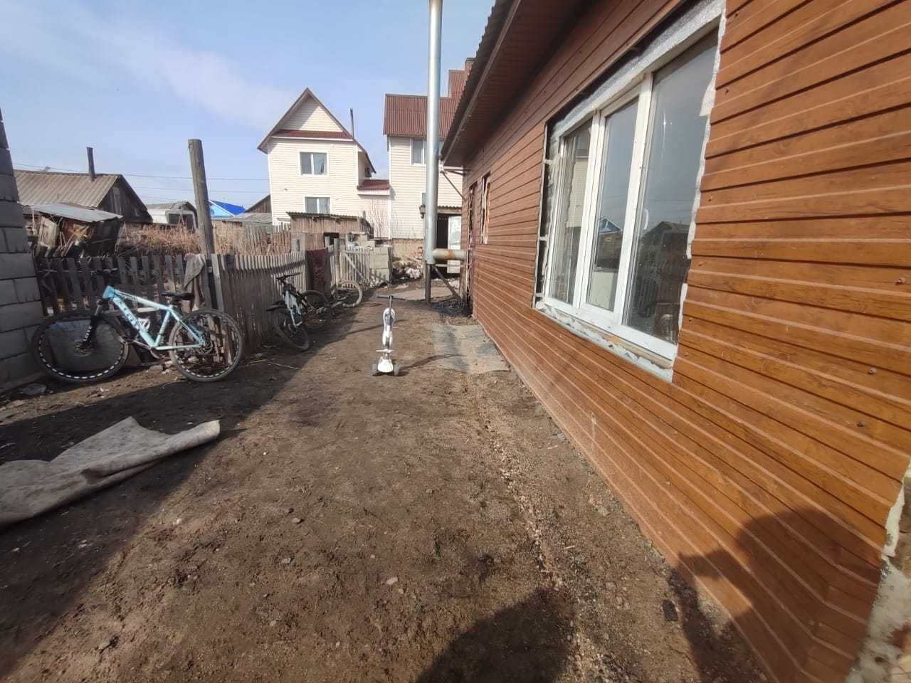 Продам 3-комн.дом. В районе Береке. С площадью 100кв.м