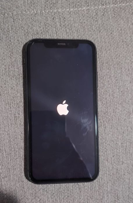 iPhone 11 – 128GB – Stare bună!