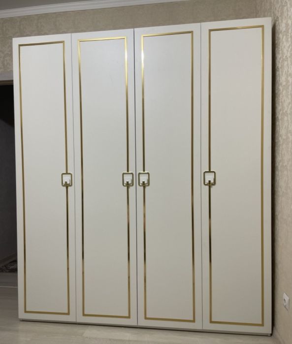 2 шкафа, один - 75тыс, 2 - 130тыс.