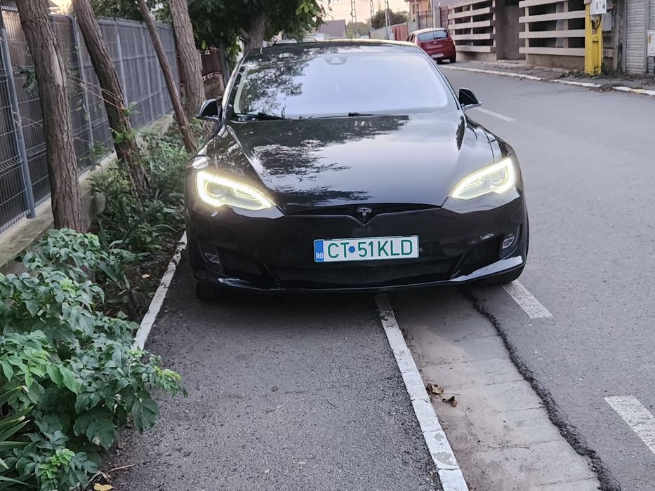 Tesla S P85D Ludicrus Incarcare Gratis