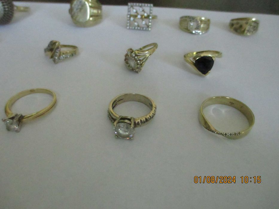 Златни  пръстени