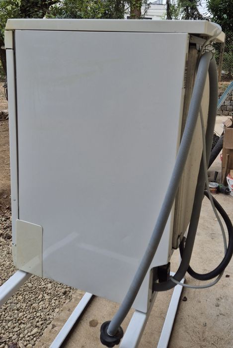 Миялния ZANUSSI свободно стояща