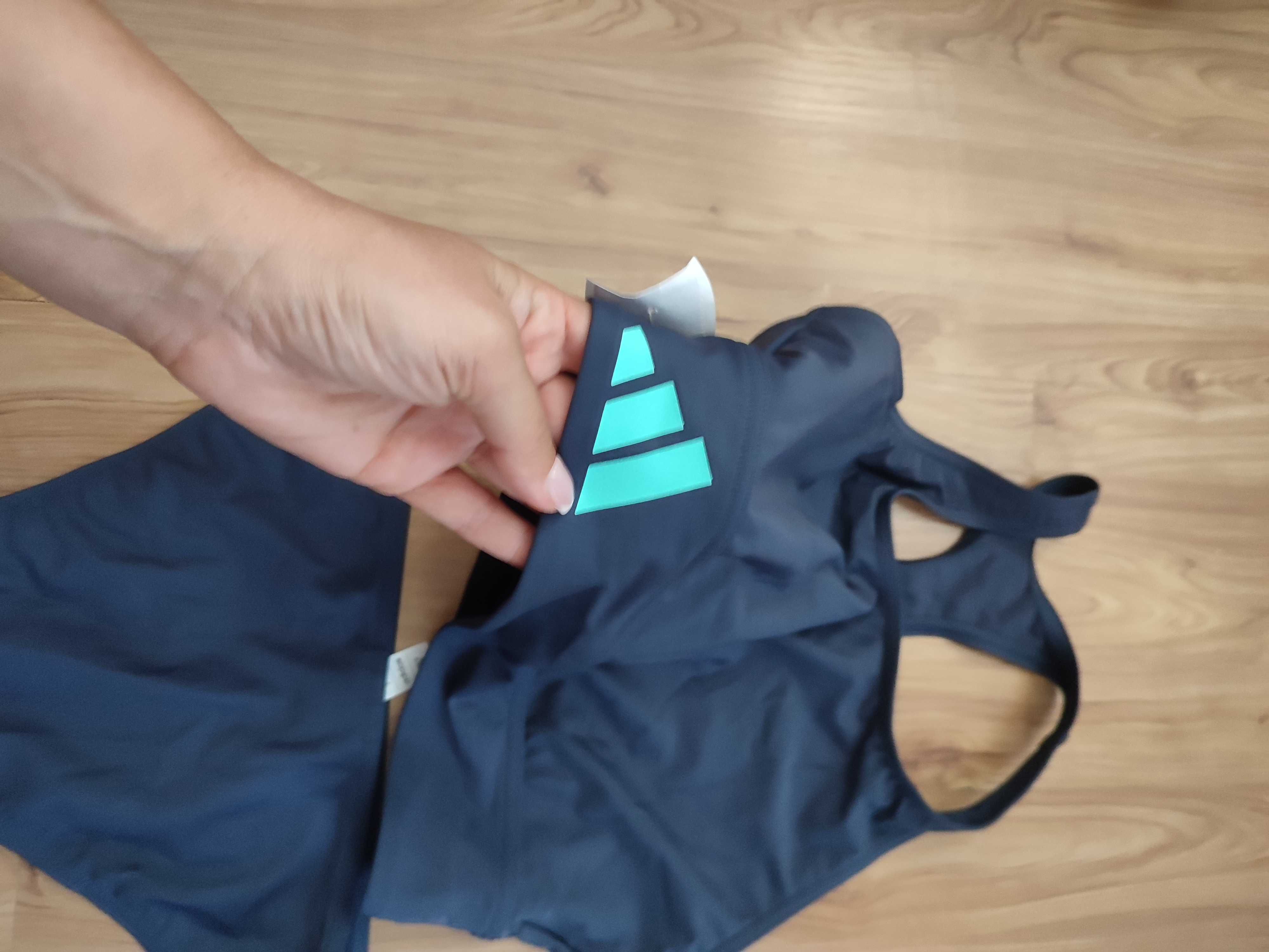 Adidas бански,Спортен модел Нов с етикет