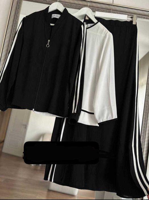 Продается новая тройка костюмчик в стиле Адидас,производство Турция