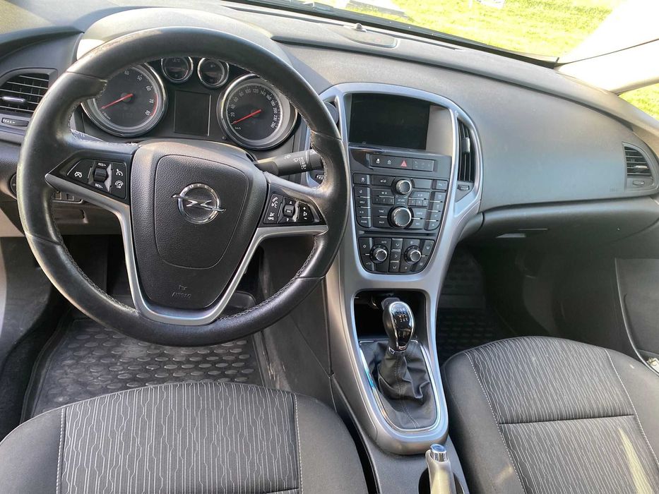 Vand Opel Astra J 2019