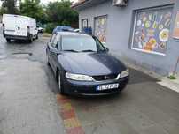 Vând Opel Vectra b