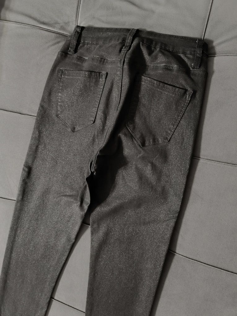 Lot pantaloni fetița 10-12 ani