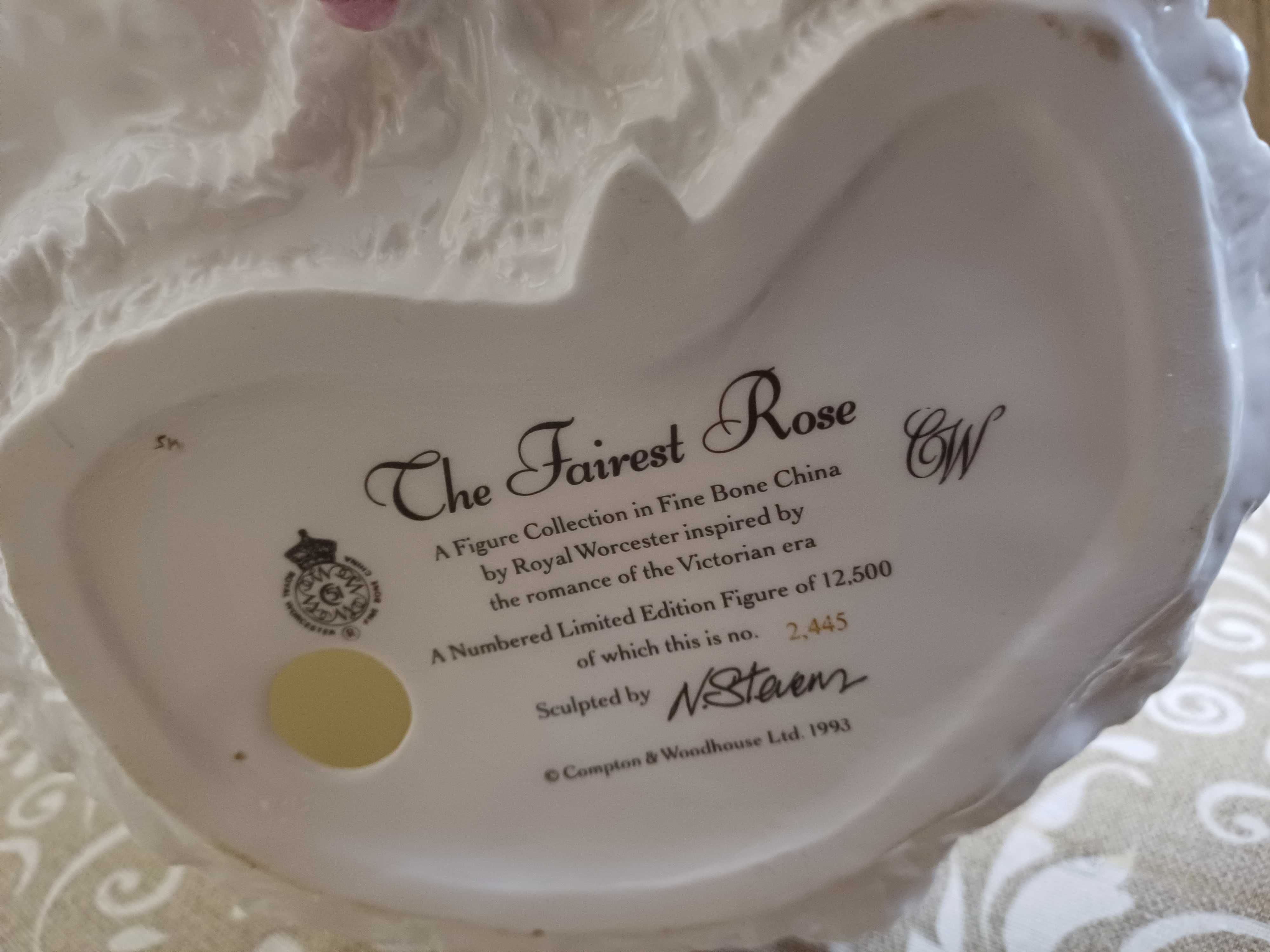 Royal Worcester -The Fairest Rose   
Royal Worcester -Queen Of Hearts