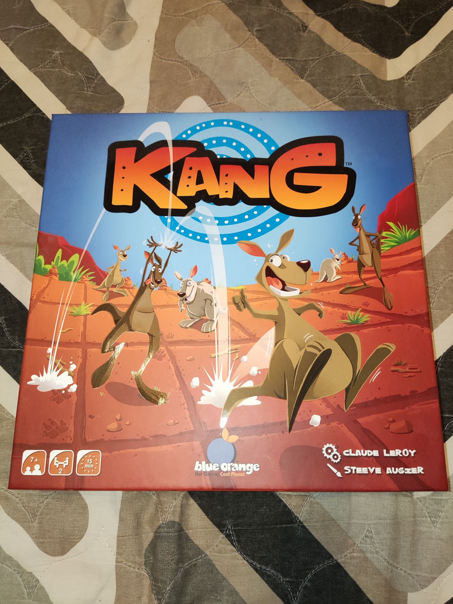 Продавам настолни игри