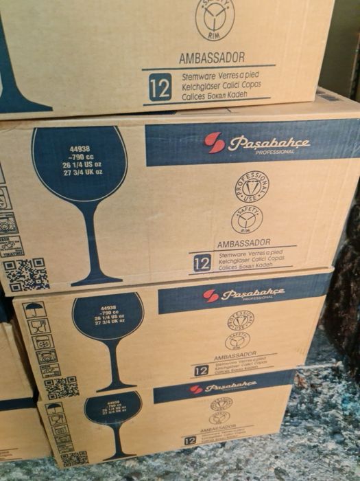 Комплект чаши за червено вино Pasabahce 12бр.