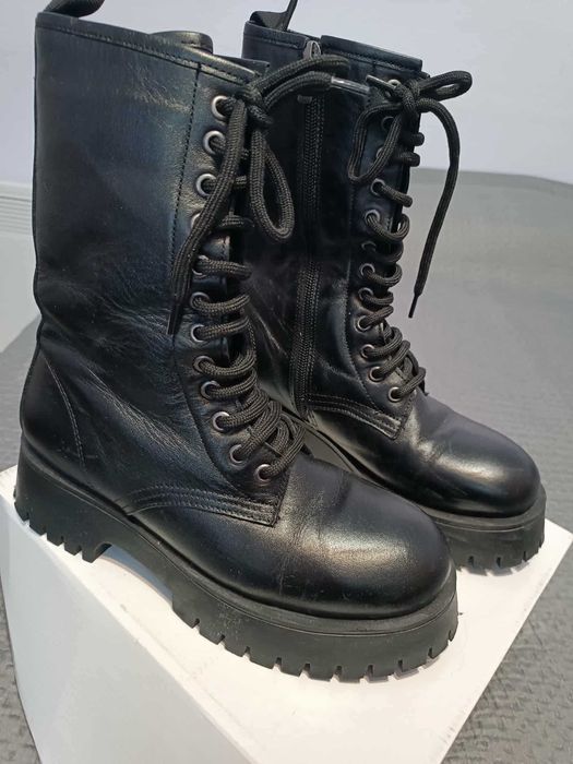 Естествена кожа - Дамски зимни боти с топла подплата. Размер - 38.