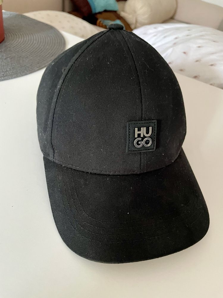 Hugo Boss-Нова оригинална шапка