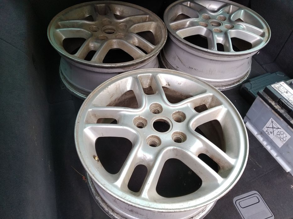 17-ки Джанти oт джип Ленд Роувър