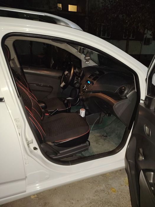 spark sotiladi srocna