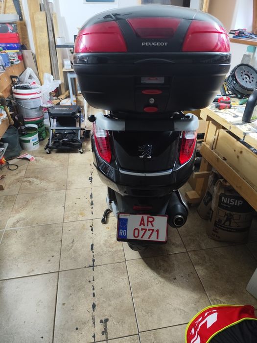 Scuter Peugeot satelis 250