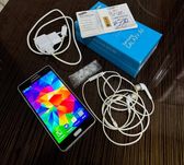 Samsung galaxy А5.  2015.
