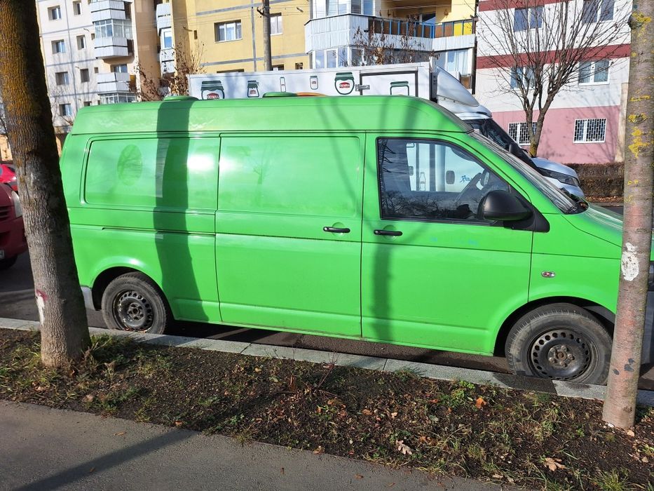 De vanzare VW t5 2010