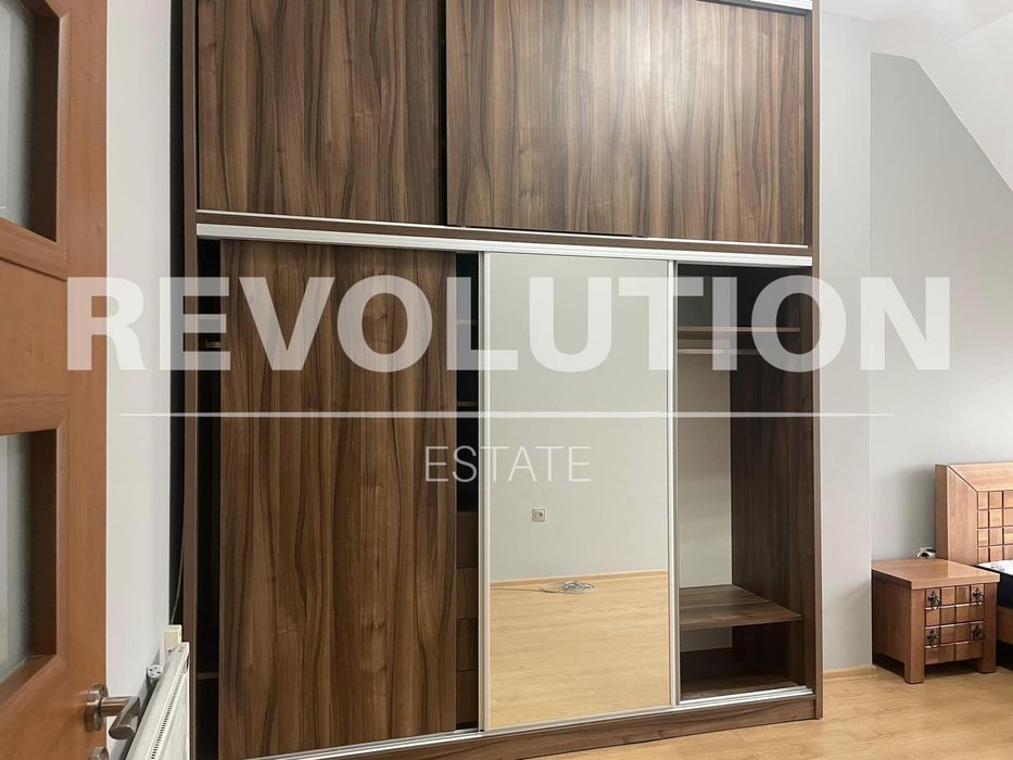 Дава се под наем Двустаен апартамент в Варна, Колхозен пазар - 68 кв.м за 425 € - Снимка #8