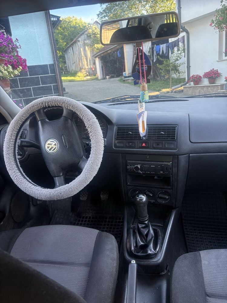 Vand masina golf 4
