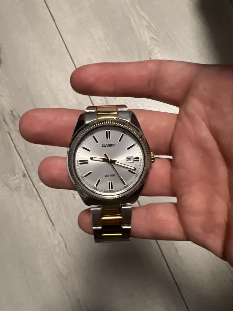 Casio MTP 1302PSG часовник