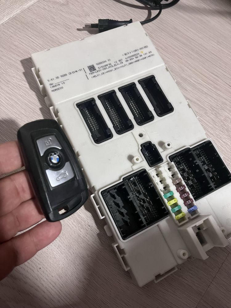 Bmw FEM модул с ключ