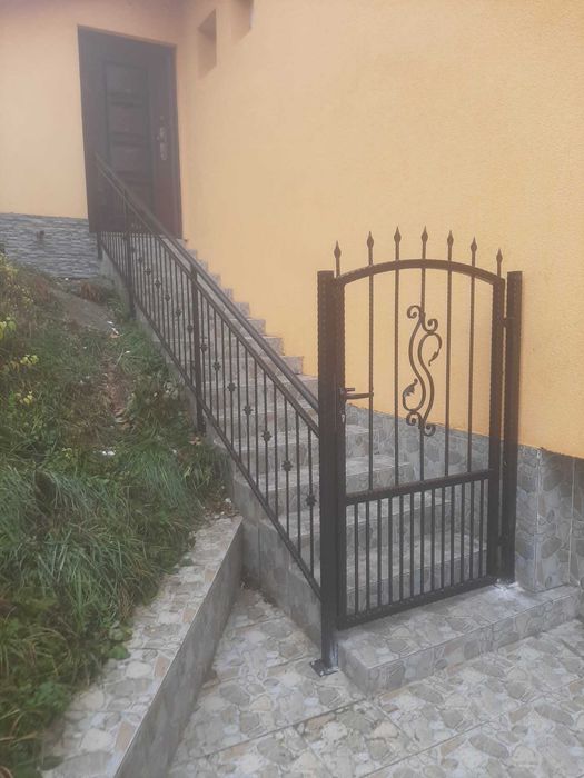 Изработване на огради