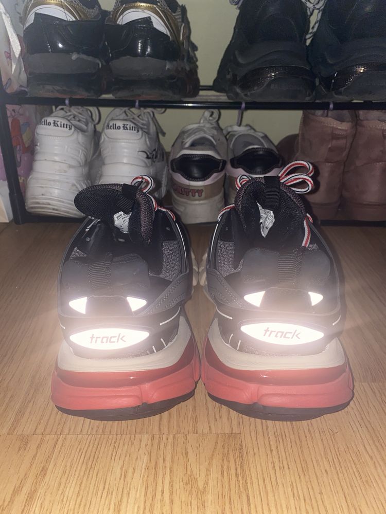 Balenciaga Trainers Track