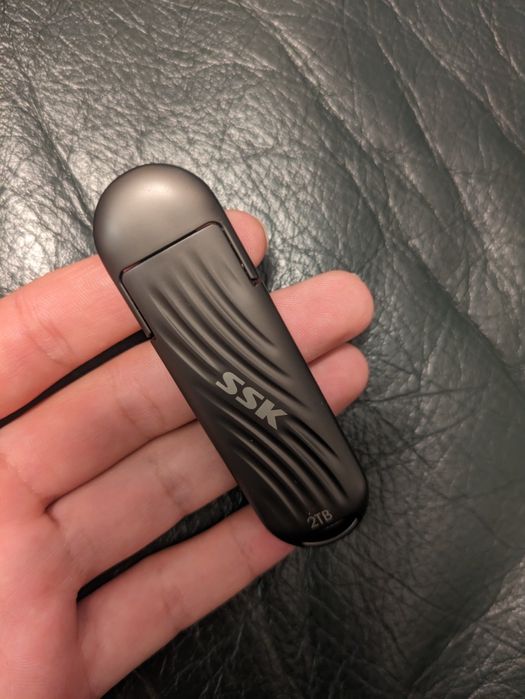 SSK 2TB Extern SSD USB C Drive- Up to 2000MB/s Portabil SSD Stick