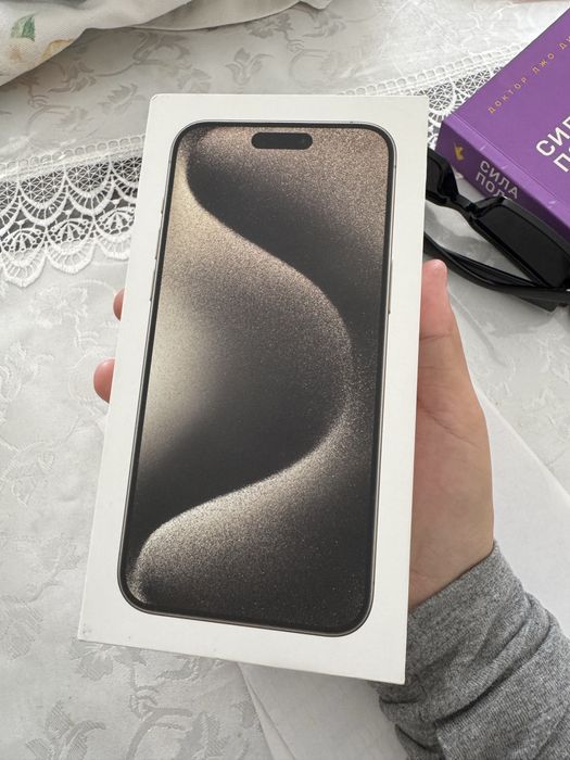 Ipnone 15 pro max 256gb емкость 89% в отличном состоянии