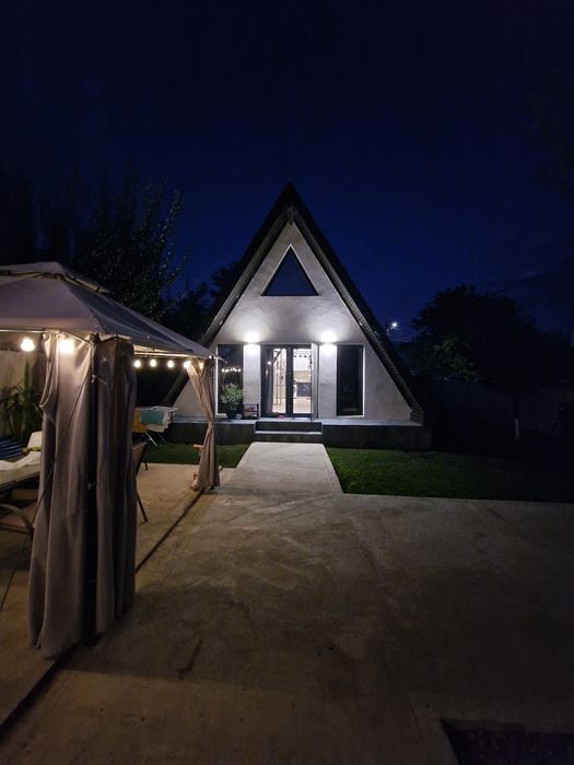 Vând casă modernă A-Frame lângă București