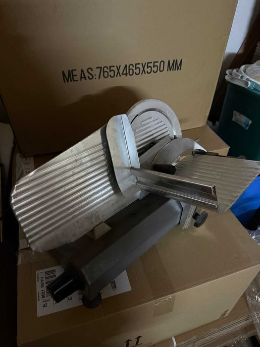 Feliator profesional aluminiu pentru mezeluri și brânzeturi