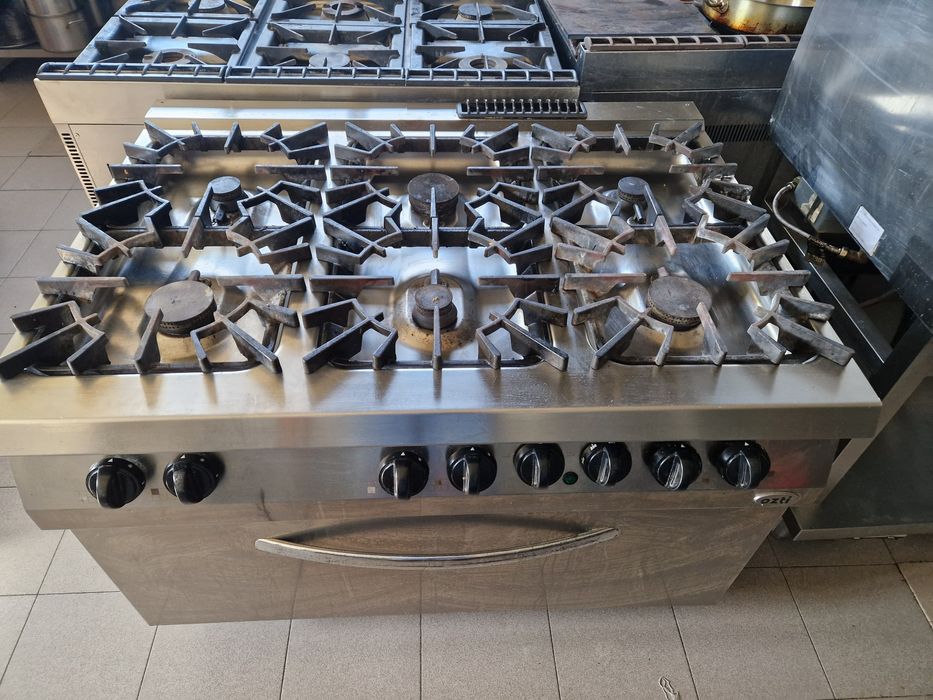 Aragaz cu banc 4 ochiuri, pe gaz sau curent, restaurant