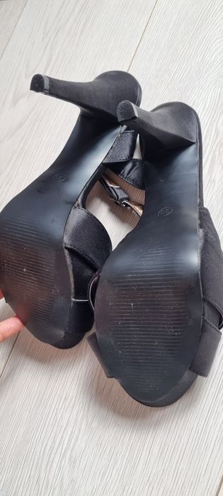 Sandale negre elegante 39