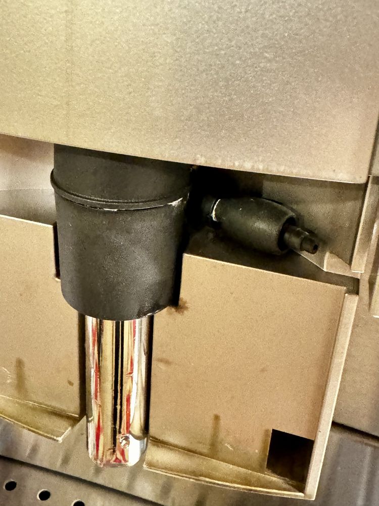 Espressor automat incastrabil NEFF C77, Cappuccino - Defect